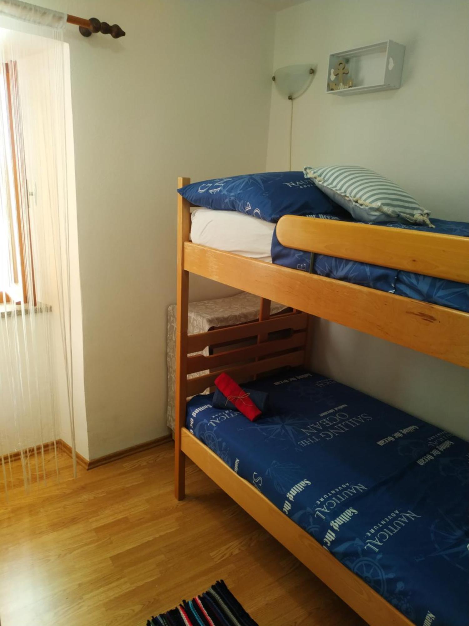 Anchor Baska Baška Quarto foto