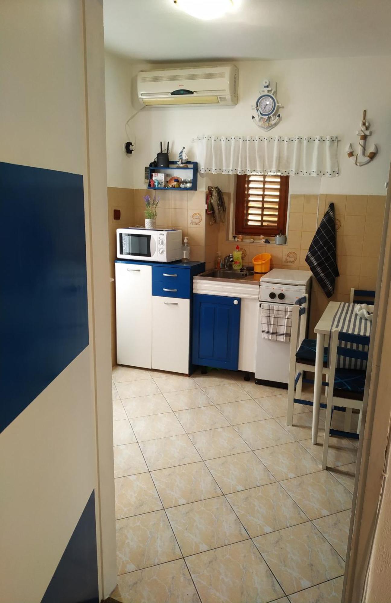Anchor Baska Baška Quarto foto